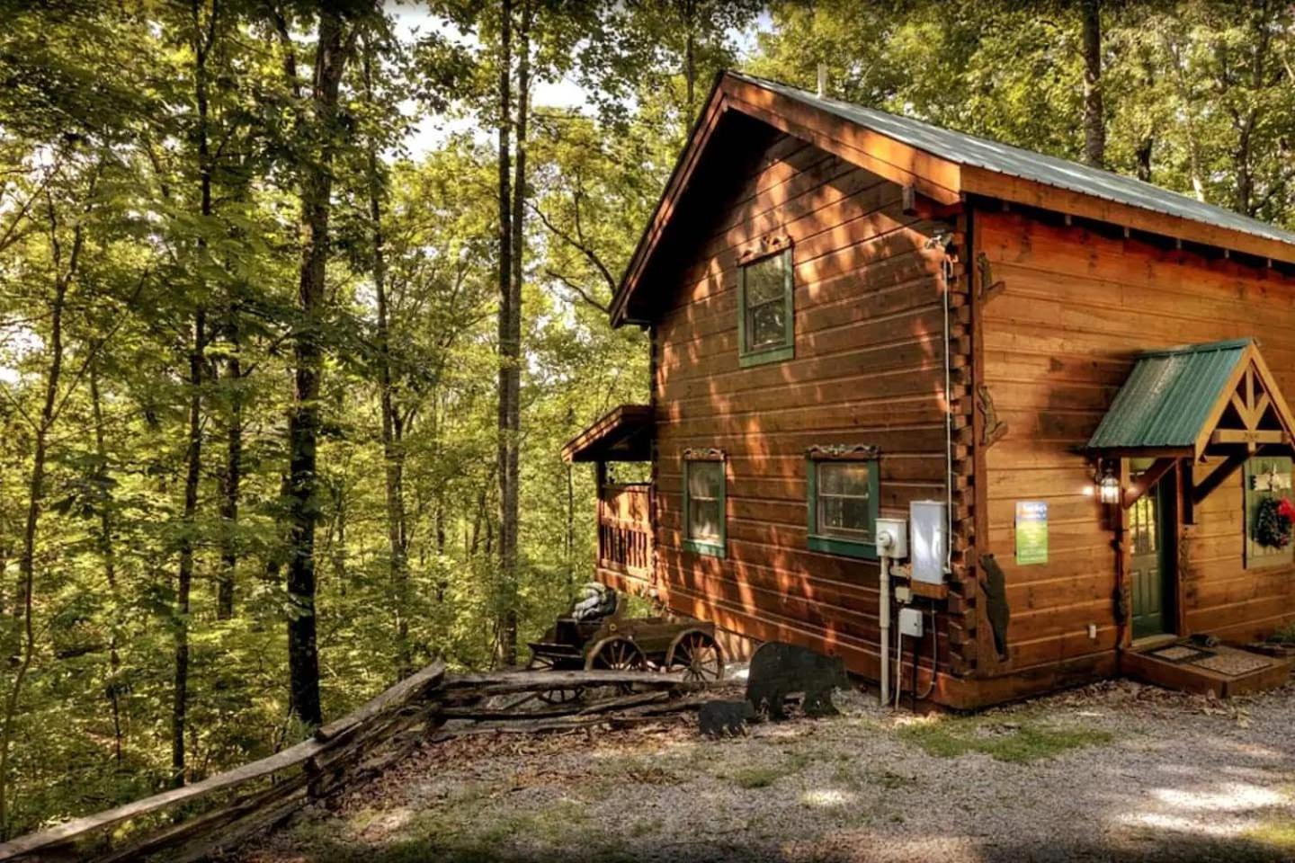 Cozy Loft Firepit, Jacuzzi Near Pigeon Forge