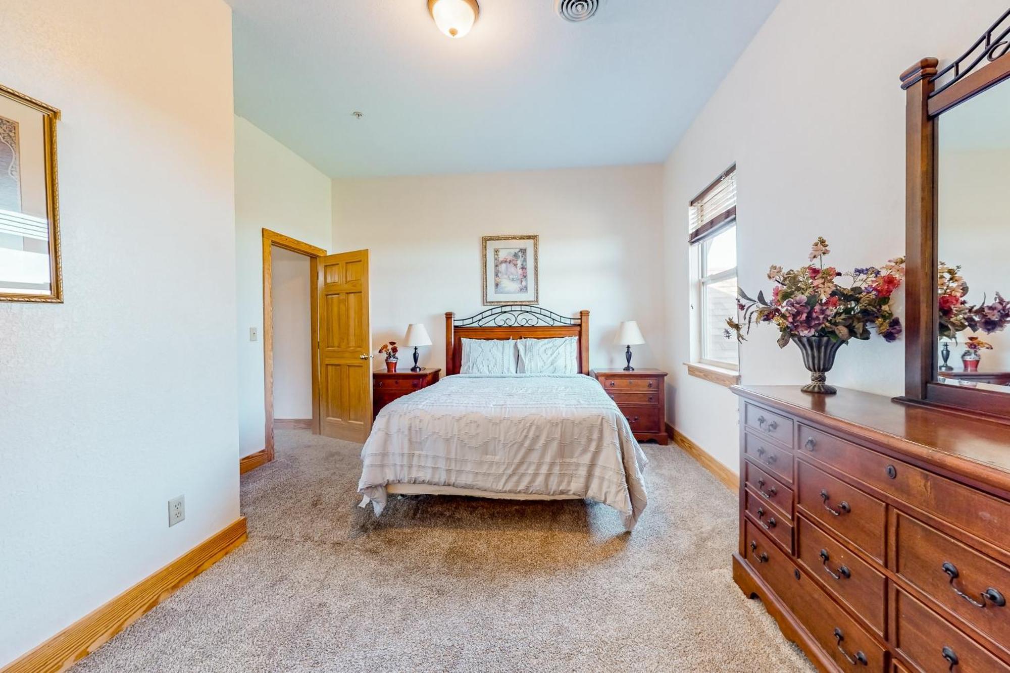Peak View Paradise Apartment