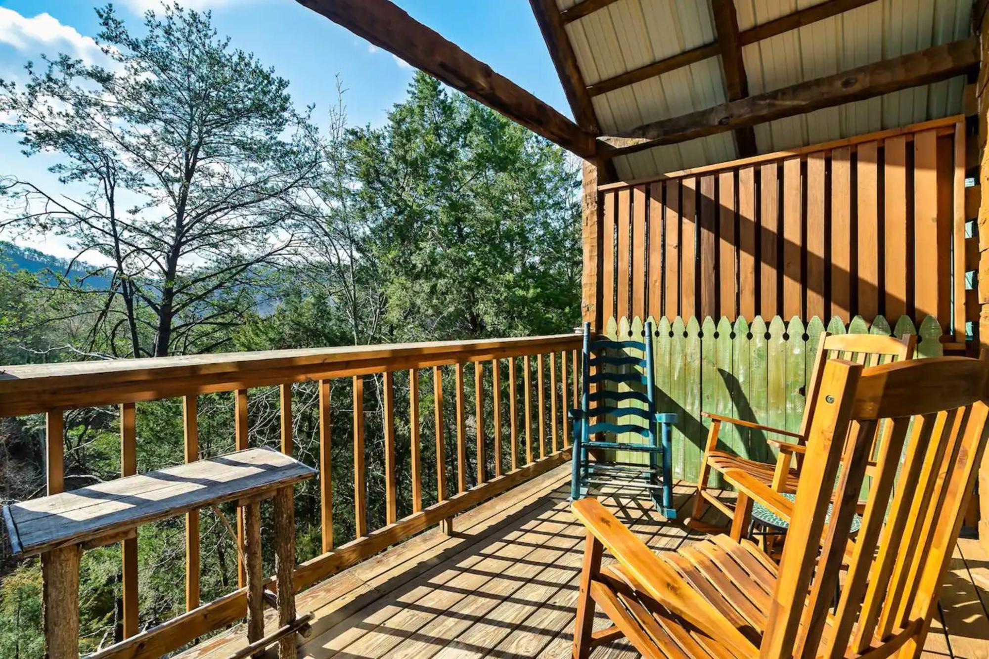 Views 1br15bath Pet-friendly With Hot Tub & Bbq Holiday home Pigeon Forge