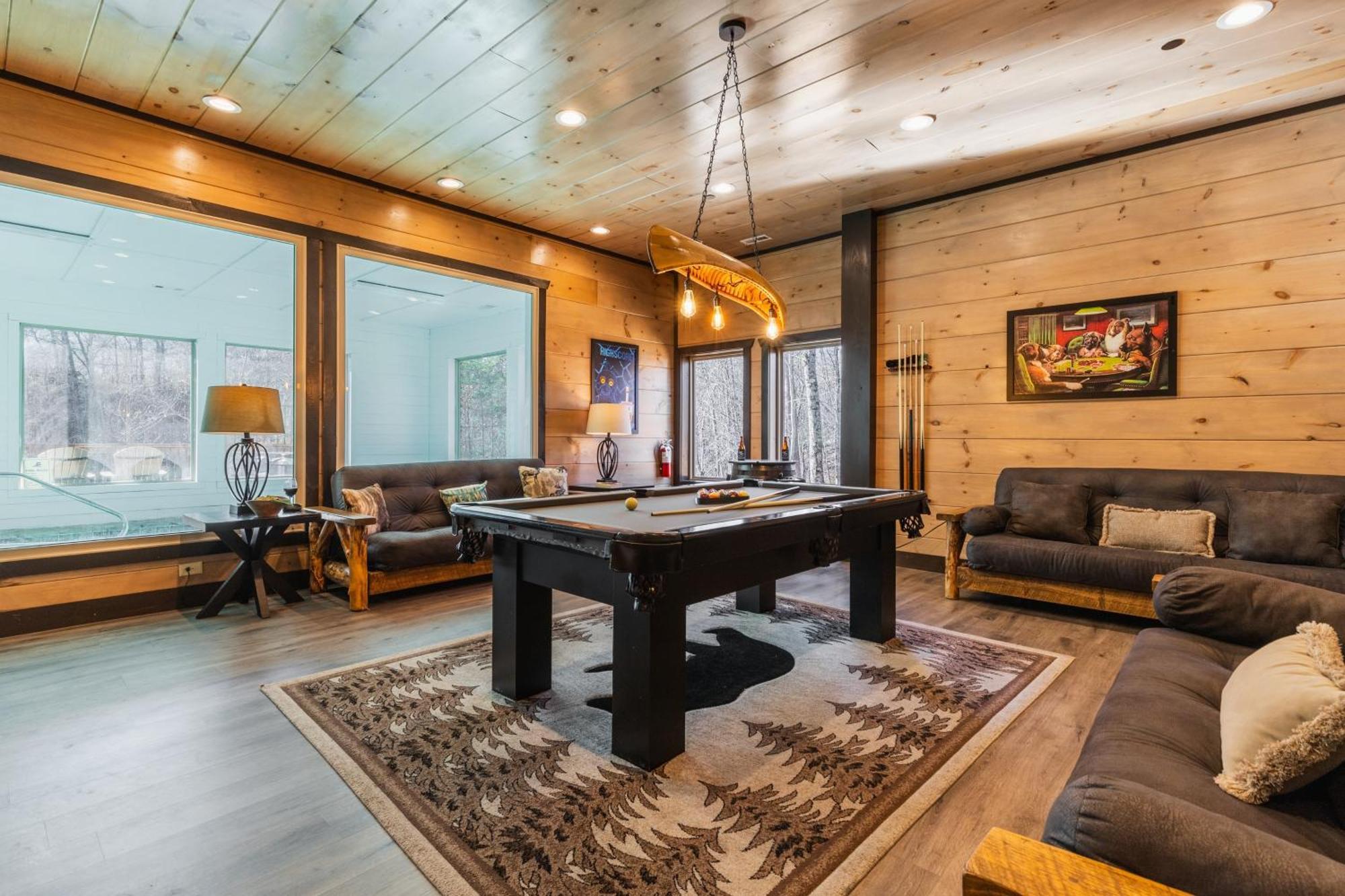 Elk Pass By Avantstay Luxurious Mountain Estate Holiday home Pigeon Forge