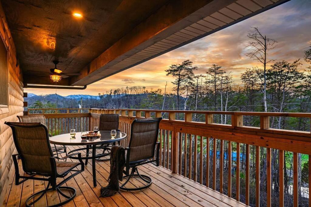 Villa Firefly