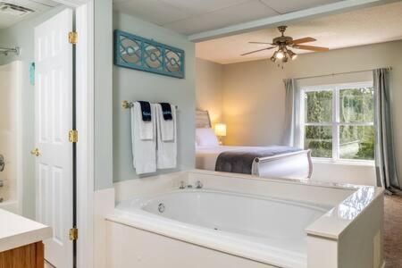 Dolly's Hideout - Newly Renovated, Less Than 1 Mi To Parkway Pigeon Forge