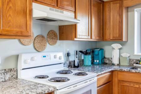 Dolly's Hideout - Newly Renovated, Less Than 1 Mi To Parkway