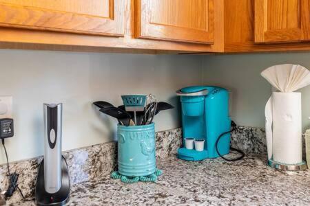 Dolly's Hideout - Newly Renovated, Less Than 1 Mi To Parkway *