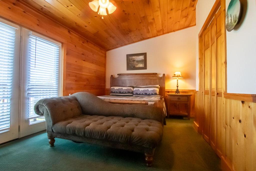 Holiday home Smoky Mountain Retreat- With Modern Amenities In The Heart Of Pf Pigeon Forge