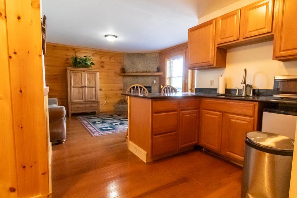Smoky Mountain Retreat- With Modern Amenities In The Heart Of Pf Pigeon Forge