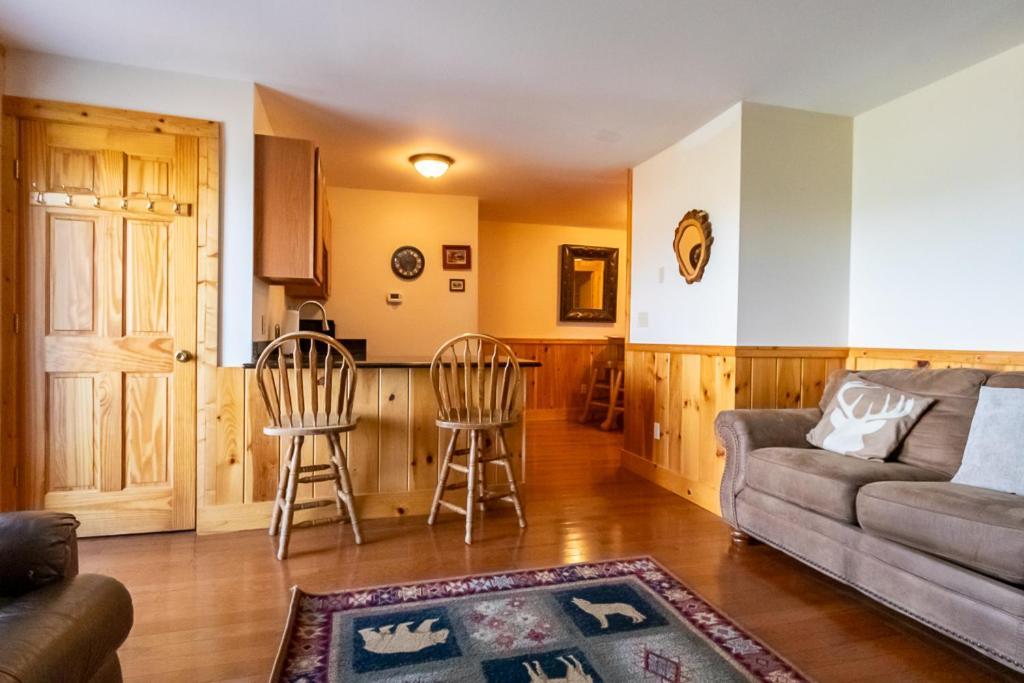 Smoky Mountain Retreat- With Modern Amenities In The Heart Of Pf Holiday home *
