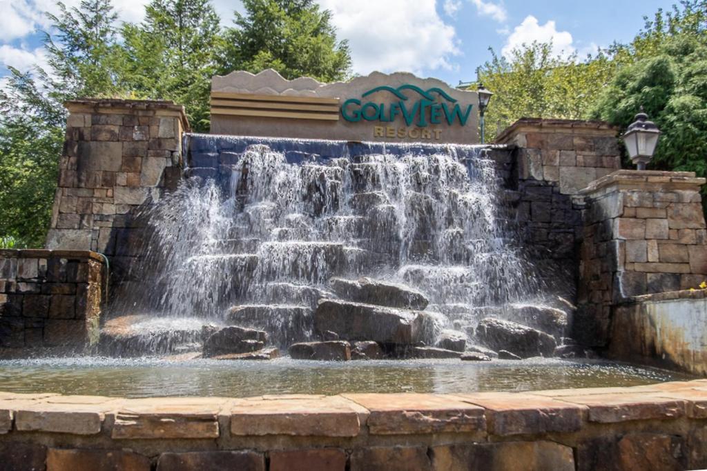 Holiday home Smoky Mountain Retreat- With Modern Amenities In The Heart Of Pf Pigeon Forge