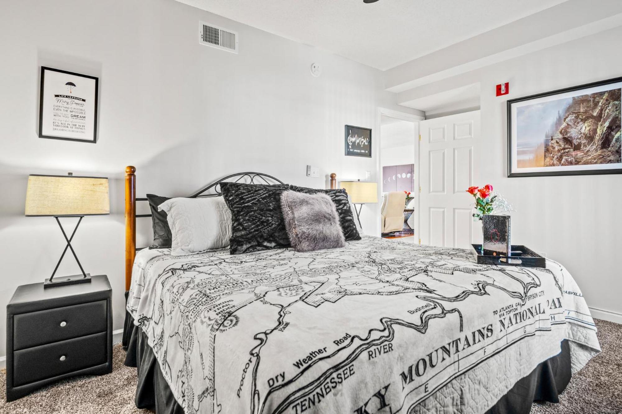 Holiday home Peaceful In The Pines By Distinctive Getaways Pigeon Forge