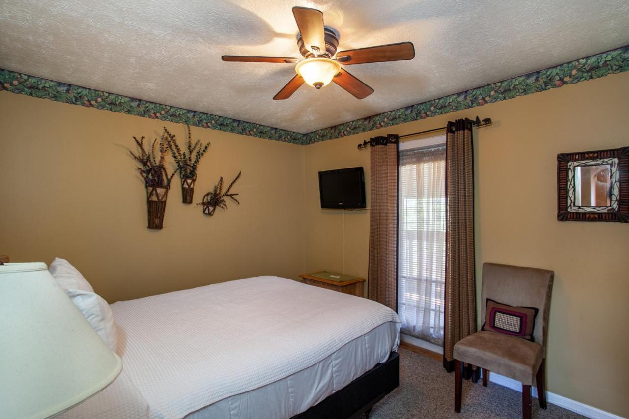 Papa Bears Hideaway Stunning Views Communitypool * Pigeon Forge