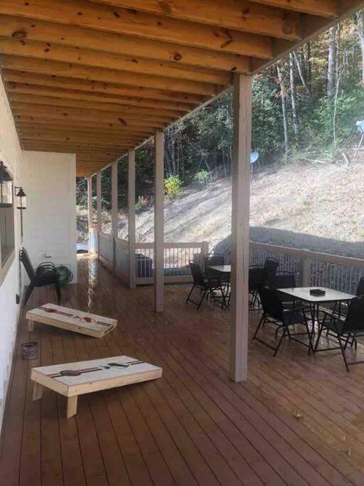 The Grand Tennessean Cabin- Four Bedroom Luxury In The Mountains Holiday home Pigeon Forge