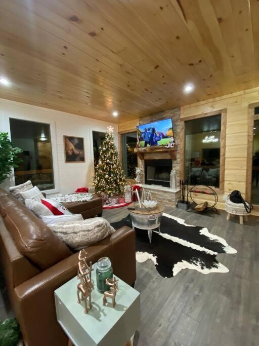 Holiday home The Grand Tennessean Cabin- Four Bedroom Luxury In The Mountains Pigeon Forge