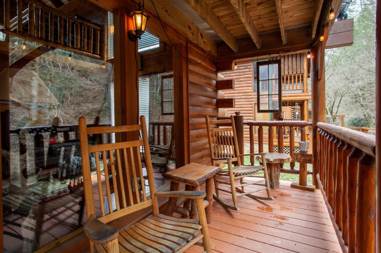 Holiday home Dream On The Stream Hottub Pooltable Firepit Pigeon Forge