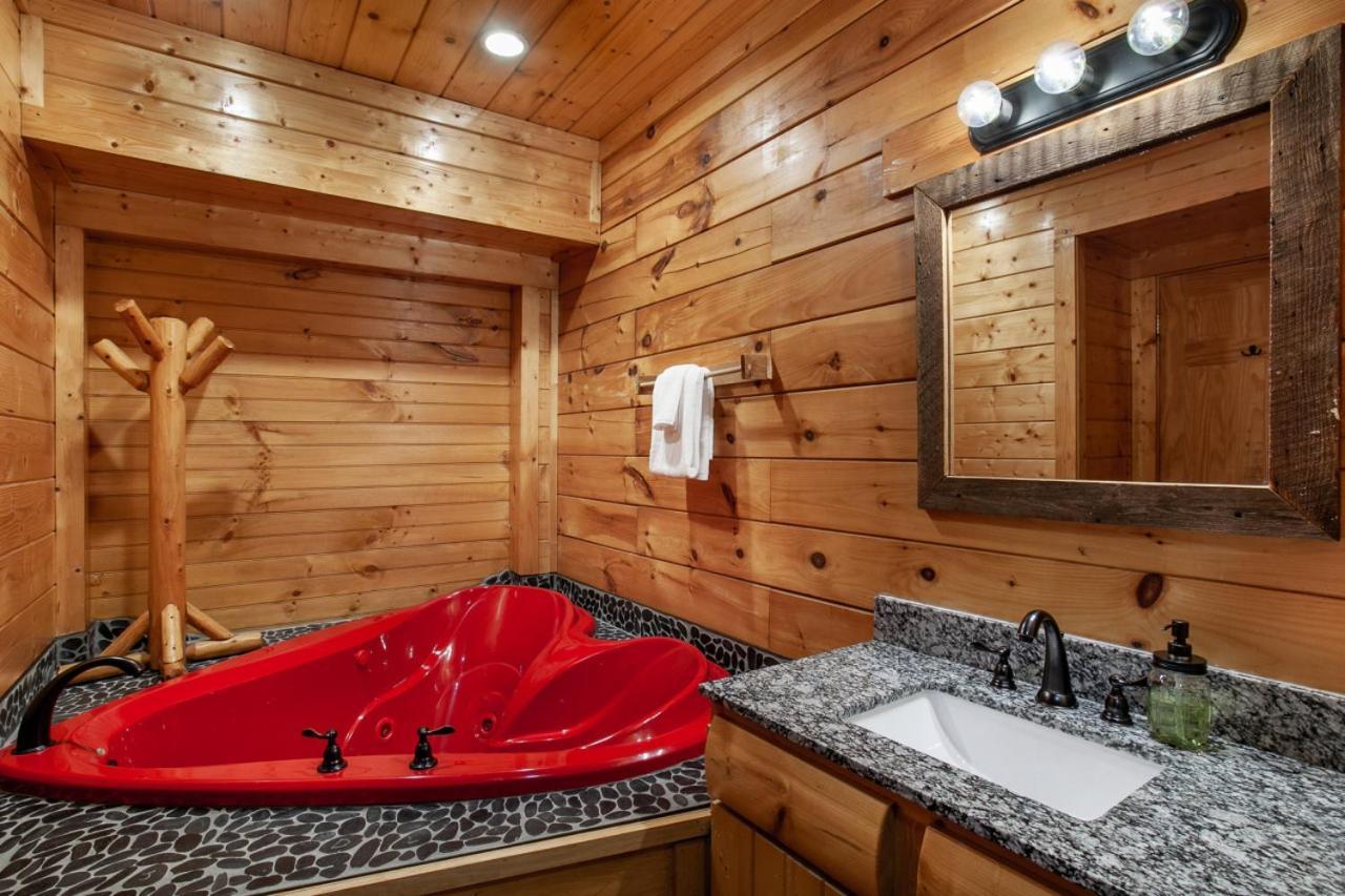Holiday home Dream On The Stream Hottub Pooltable Firepit Pigeon Forge