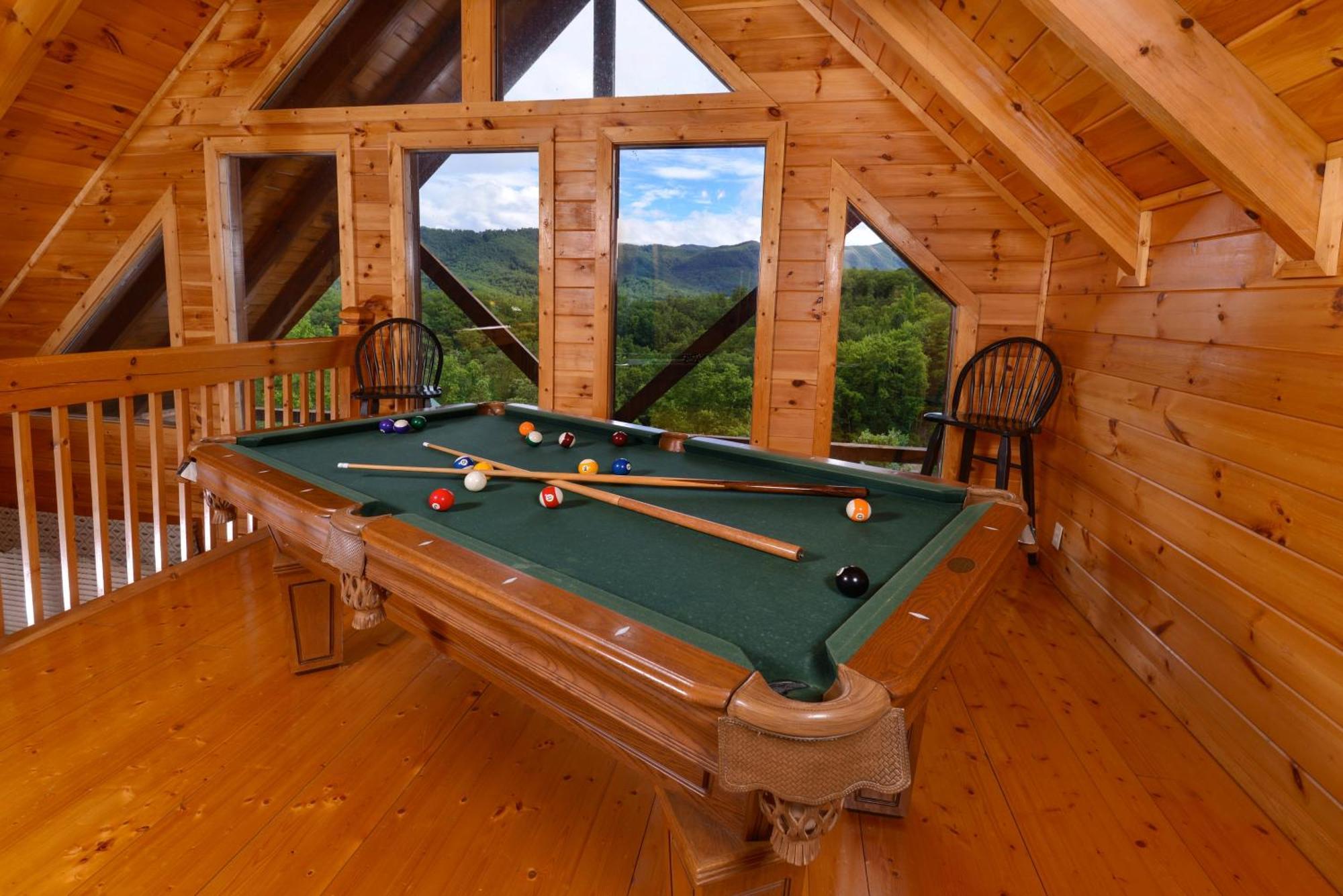 Camp David * Pigeon Forge