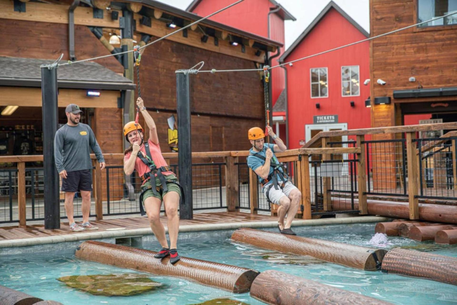 Hidden Hollow * Pigeon Forge