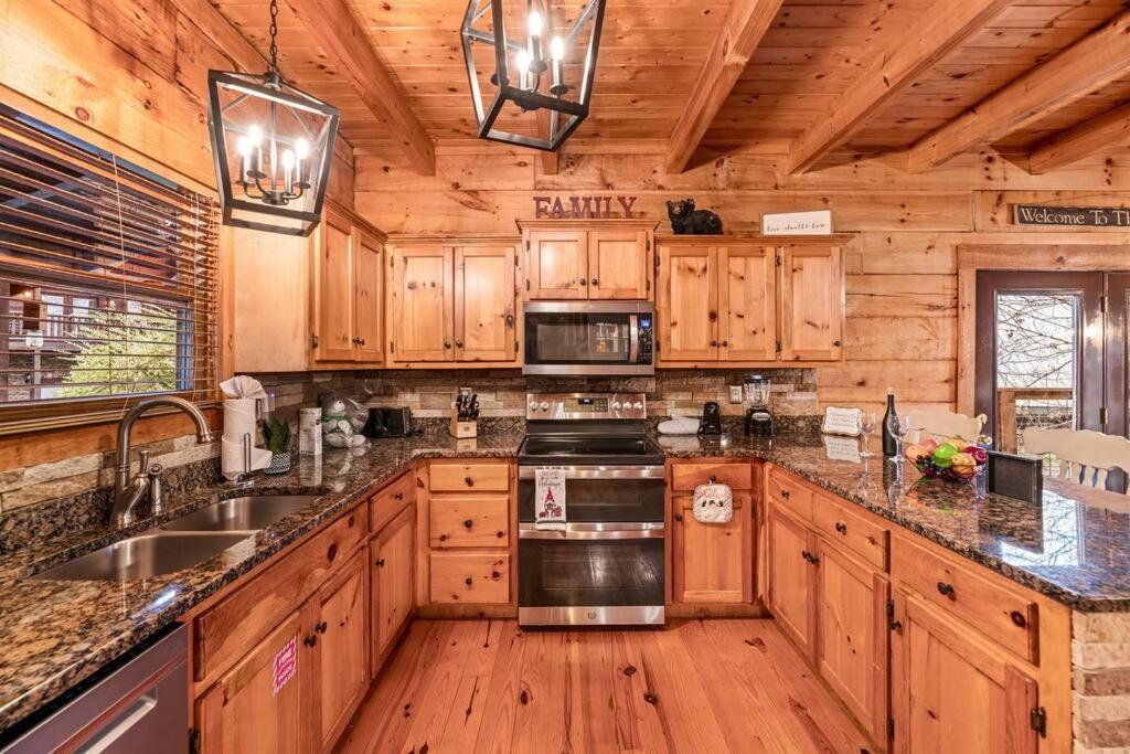 A Moment Time Holiday home Pigeon Forge
