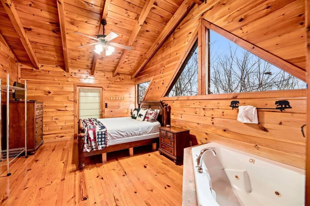 Holiday home A Moment Time Pigeon Forge