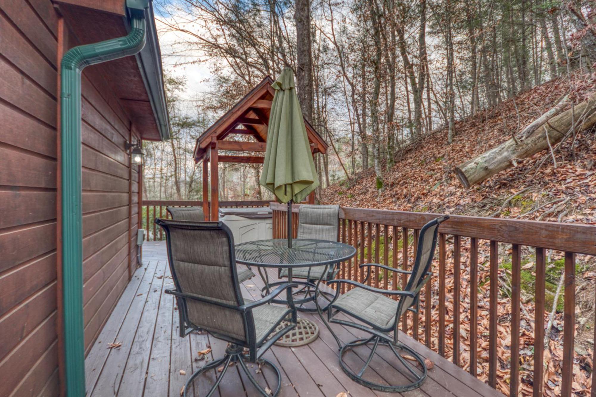 Villa Long Overdue Pigeon Forge