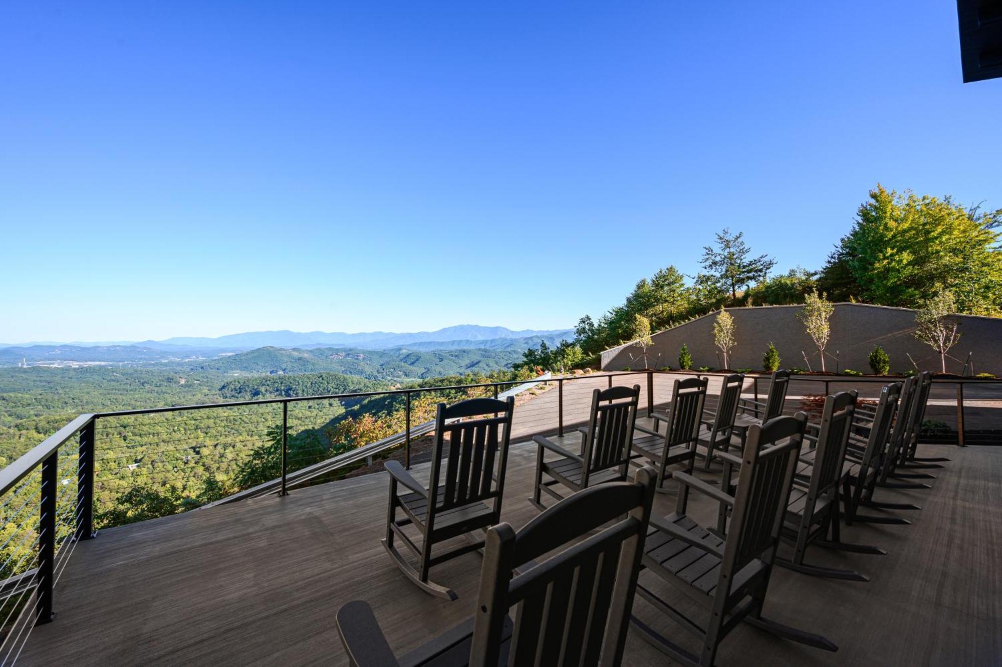 Higher Power, 6bdrm 6bath, Specials, Free Tickets, Indoor Pool, Amazing View, Hot Tub, Gameroom Villa