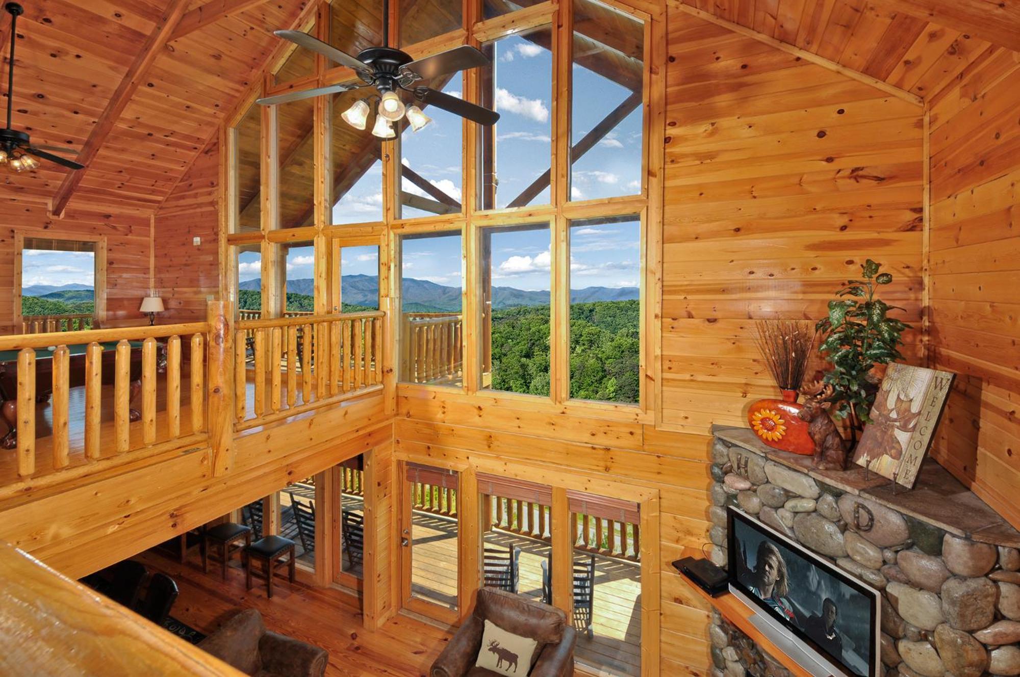 Magical Moose, 7bdrm 7bath, Specials, Free Tickets, Elevator, Hot Tub Villa