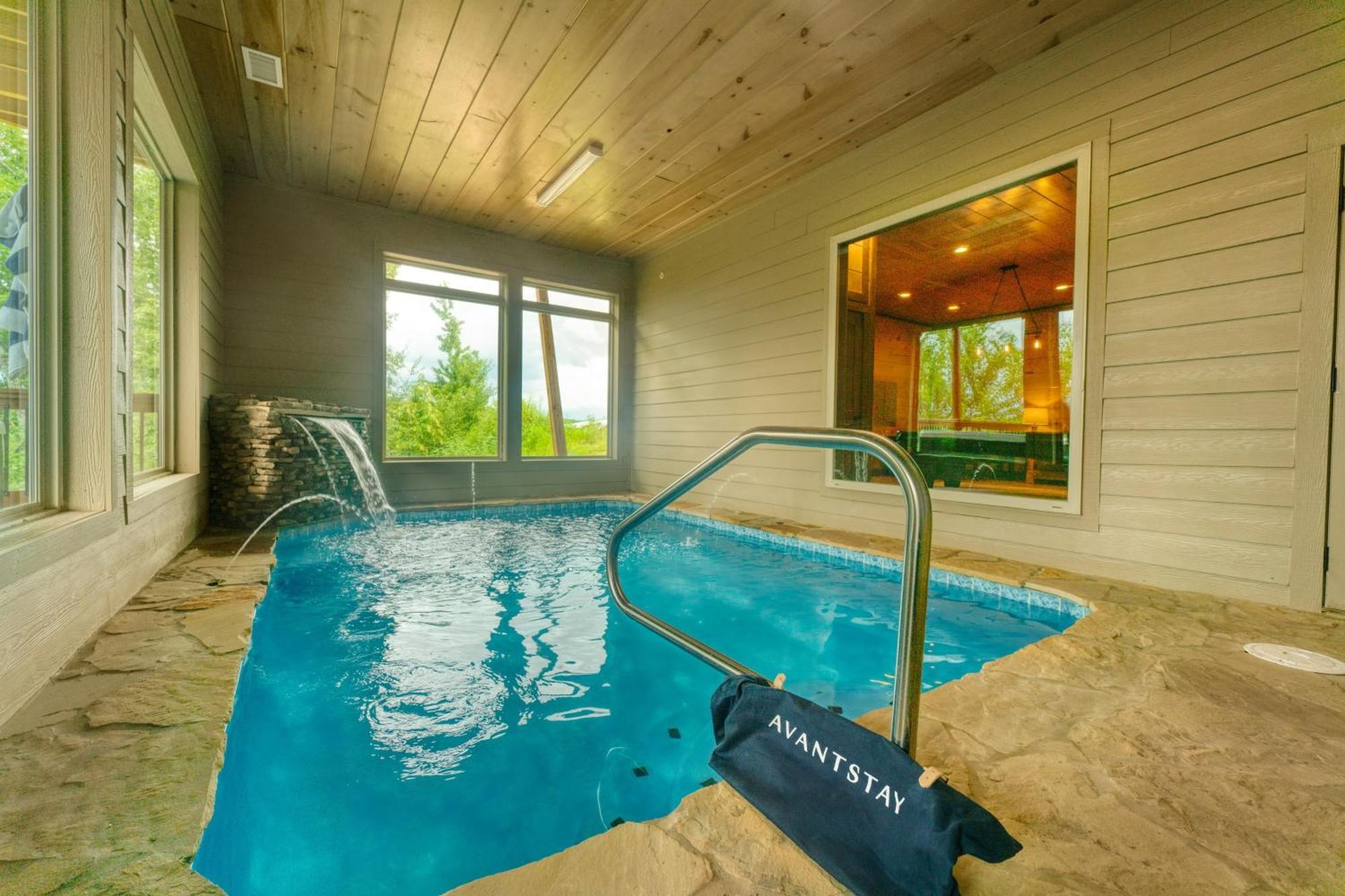 Wanderer By Avantstay Sleeps 26 A Custom Smokies Holiday home Pigeon Forge
