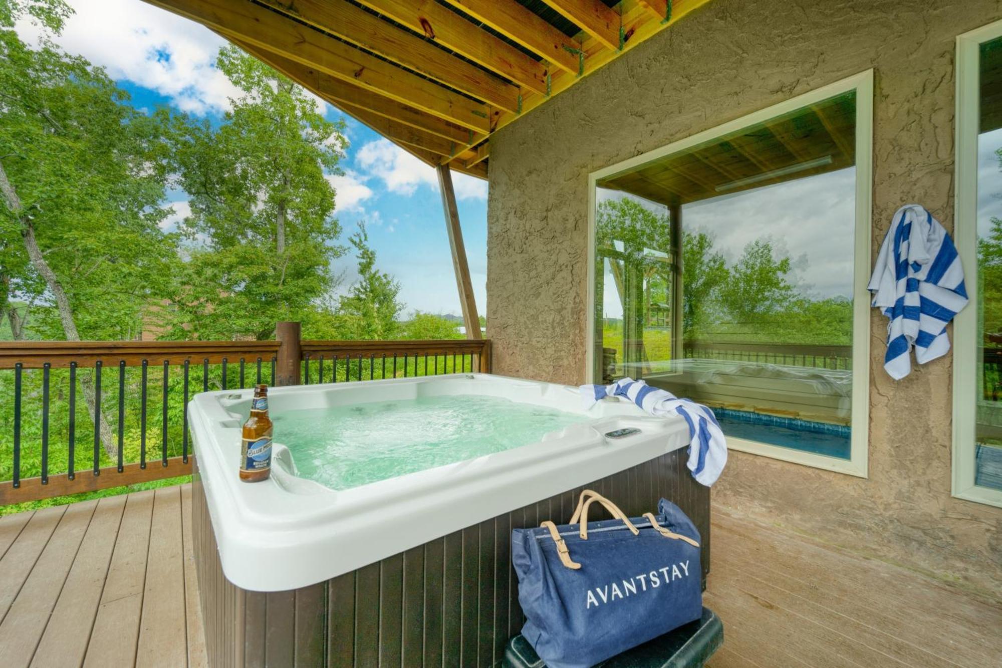 Wanderer By Avantstay Sleeps 26 A Custom Smokies Pigeon Forge