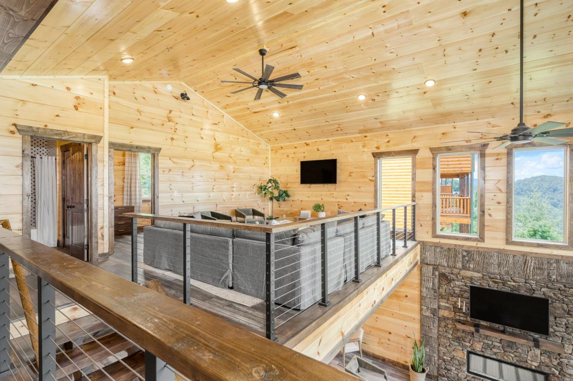 Holiday home Duval By Avantstay 10min To Dt W Indoor Pool Hot Tub Amazing Views