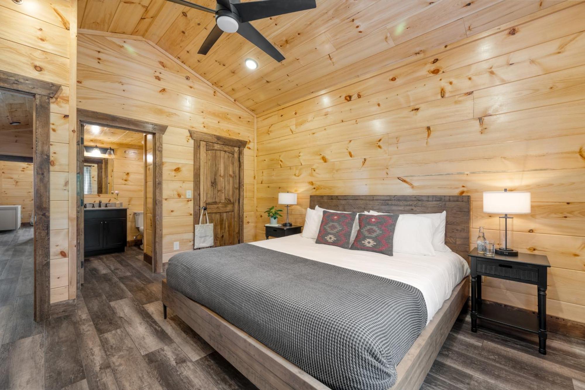 Duval By Avantstay 10min To Dt W Indoor Pool Hot Tub Amazing Views Holiday home Pigeon Forge