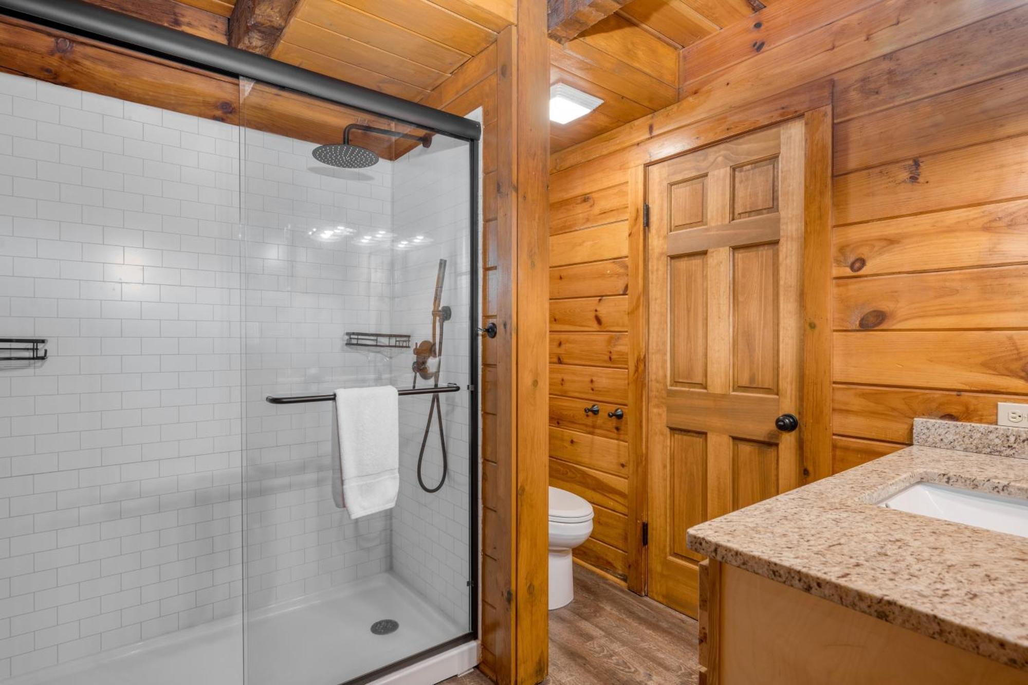 Holiday home Dudley I By Avantstay Cosy W Hot Tub Incredible Views Pigeon Forge