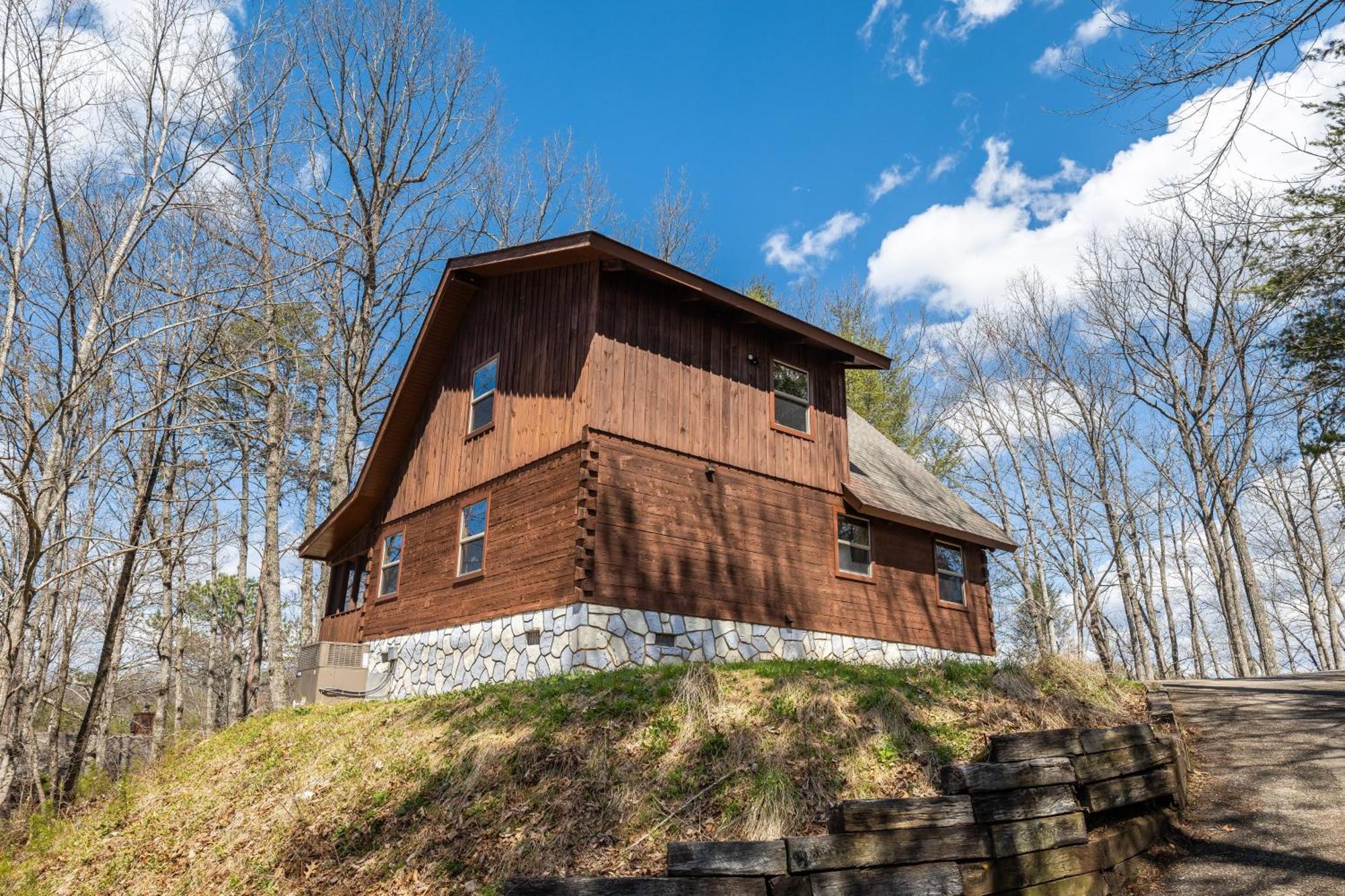 Dudley Iii By Avantstay Cosy Mountain W Hot Tub Great Views Holiday home