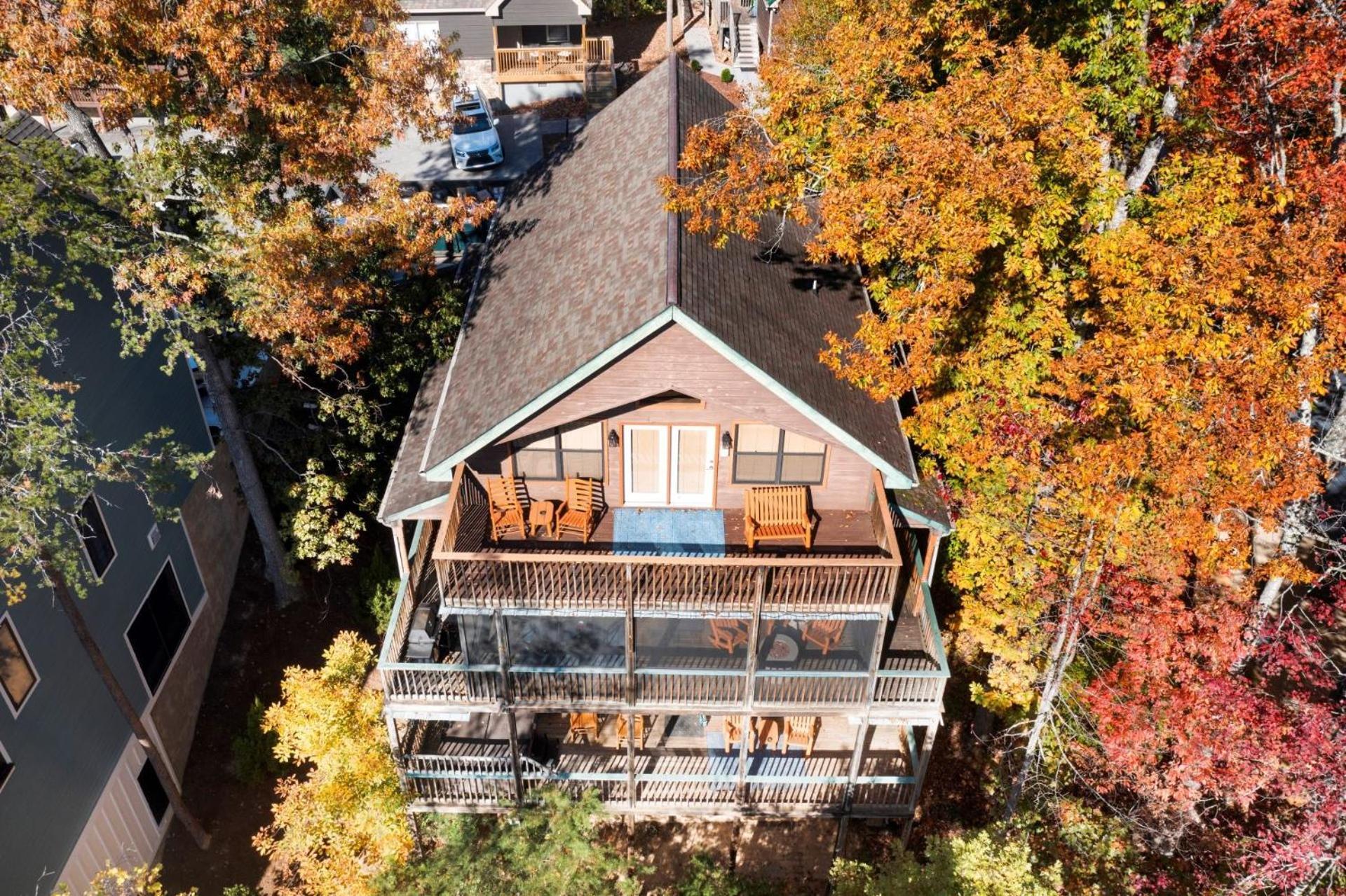 Eagle's Landing Pigeon Forge