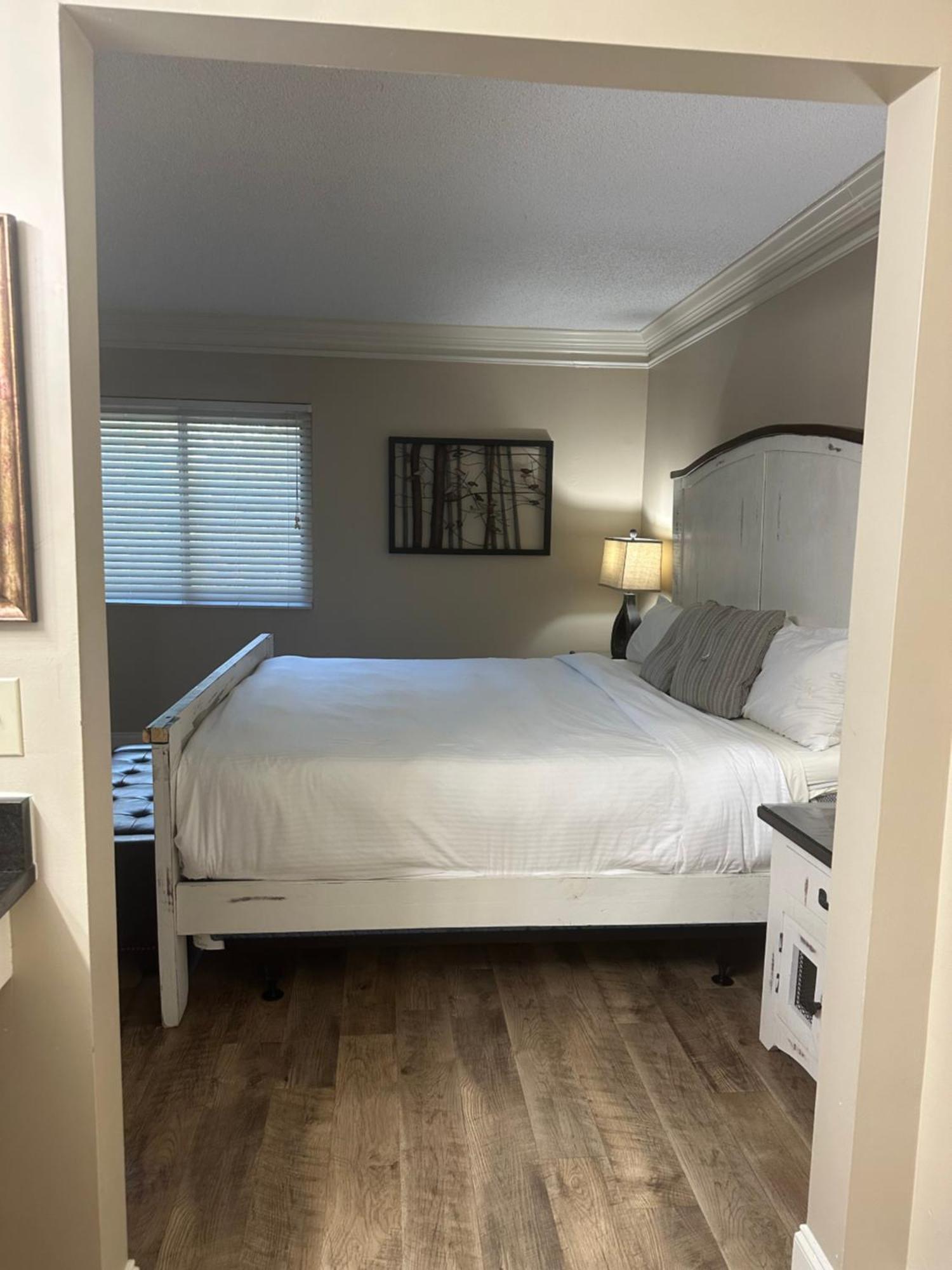 River Place #304 2bd Holiday home