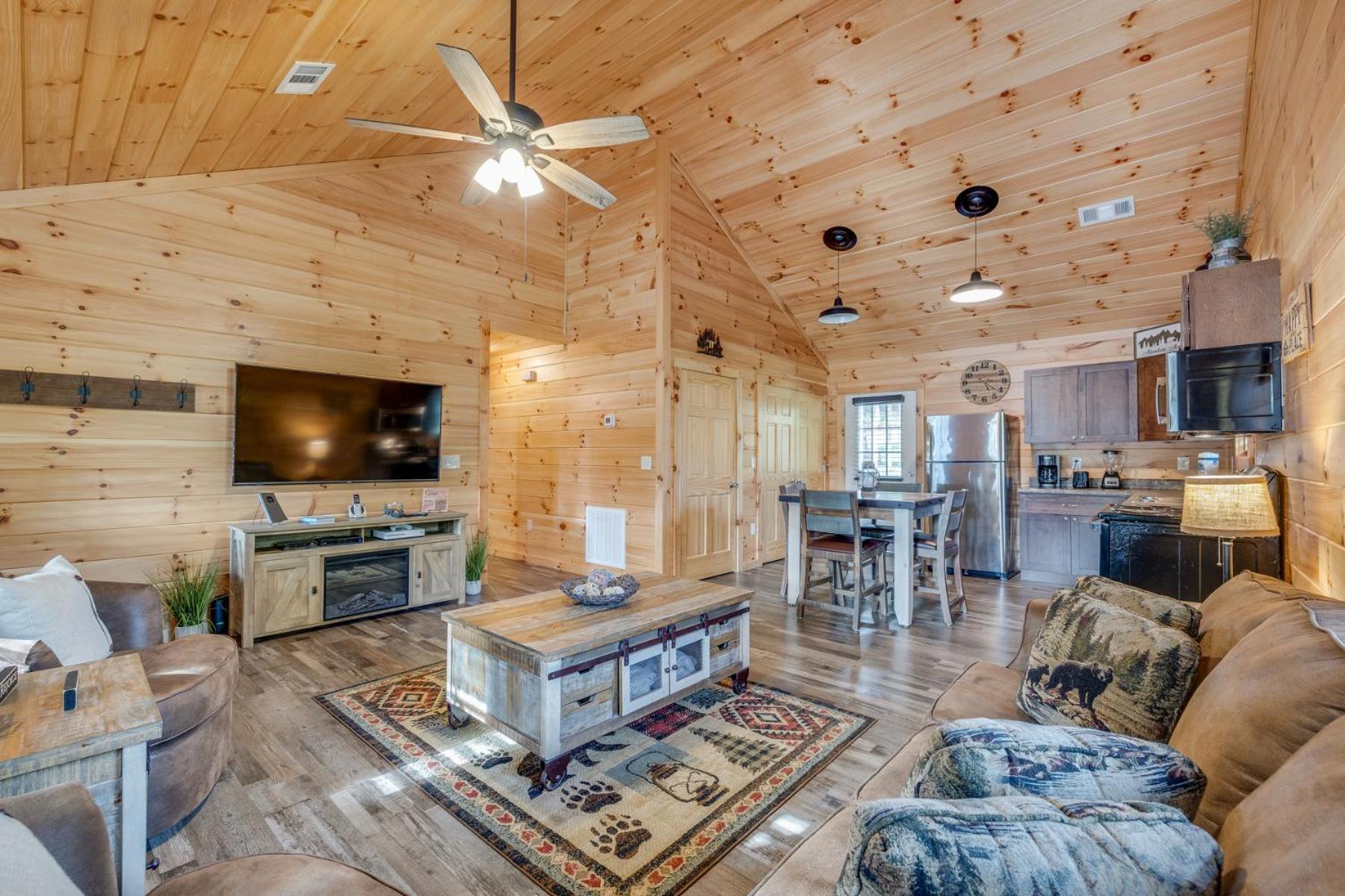 Holiday home Paws In The Air Pigeon Forge