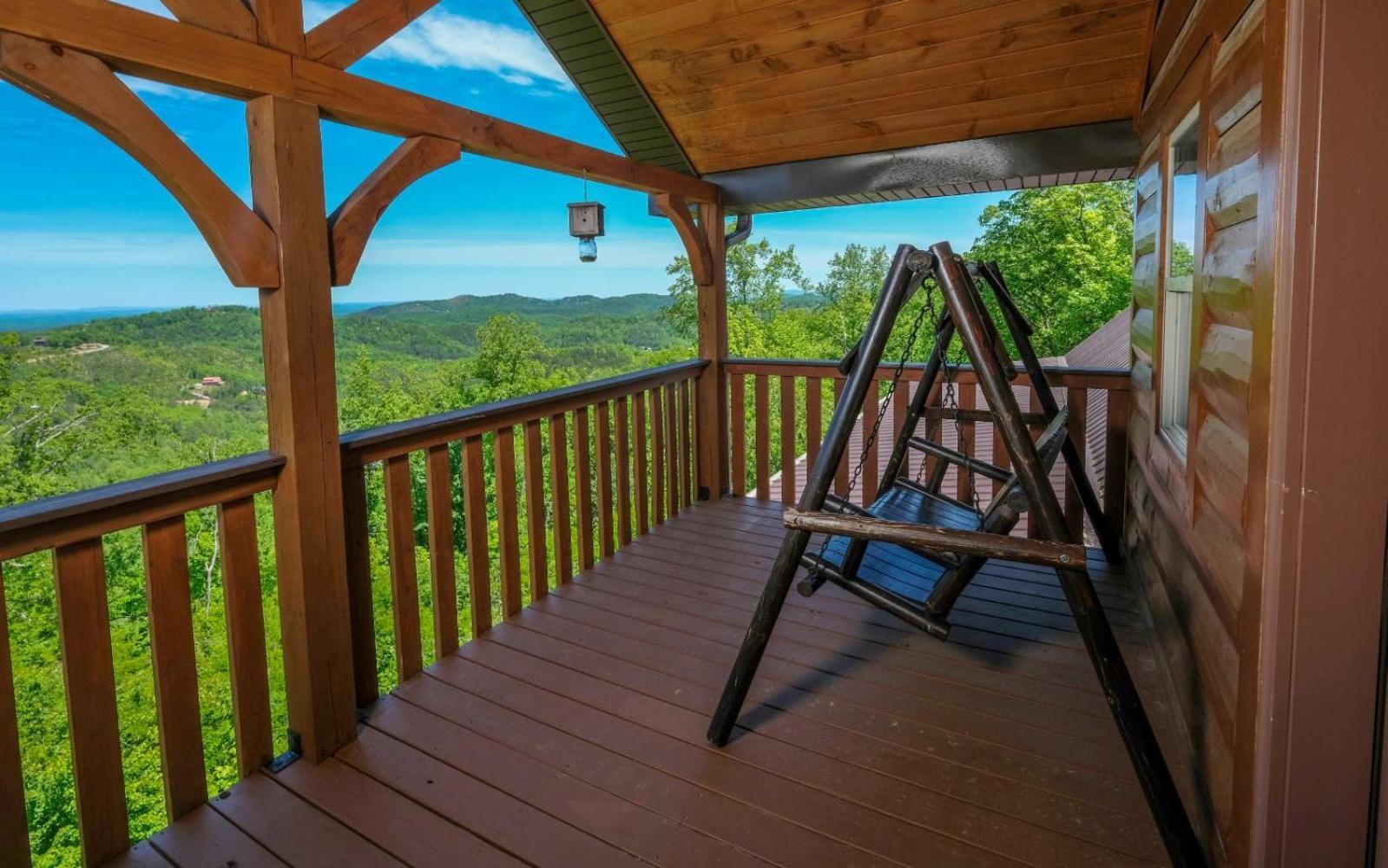A Cloud 9 Villa Pigeon Forge