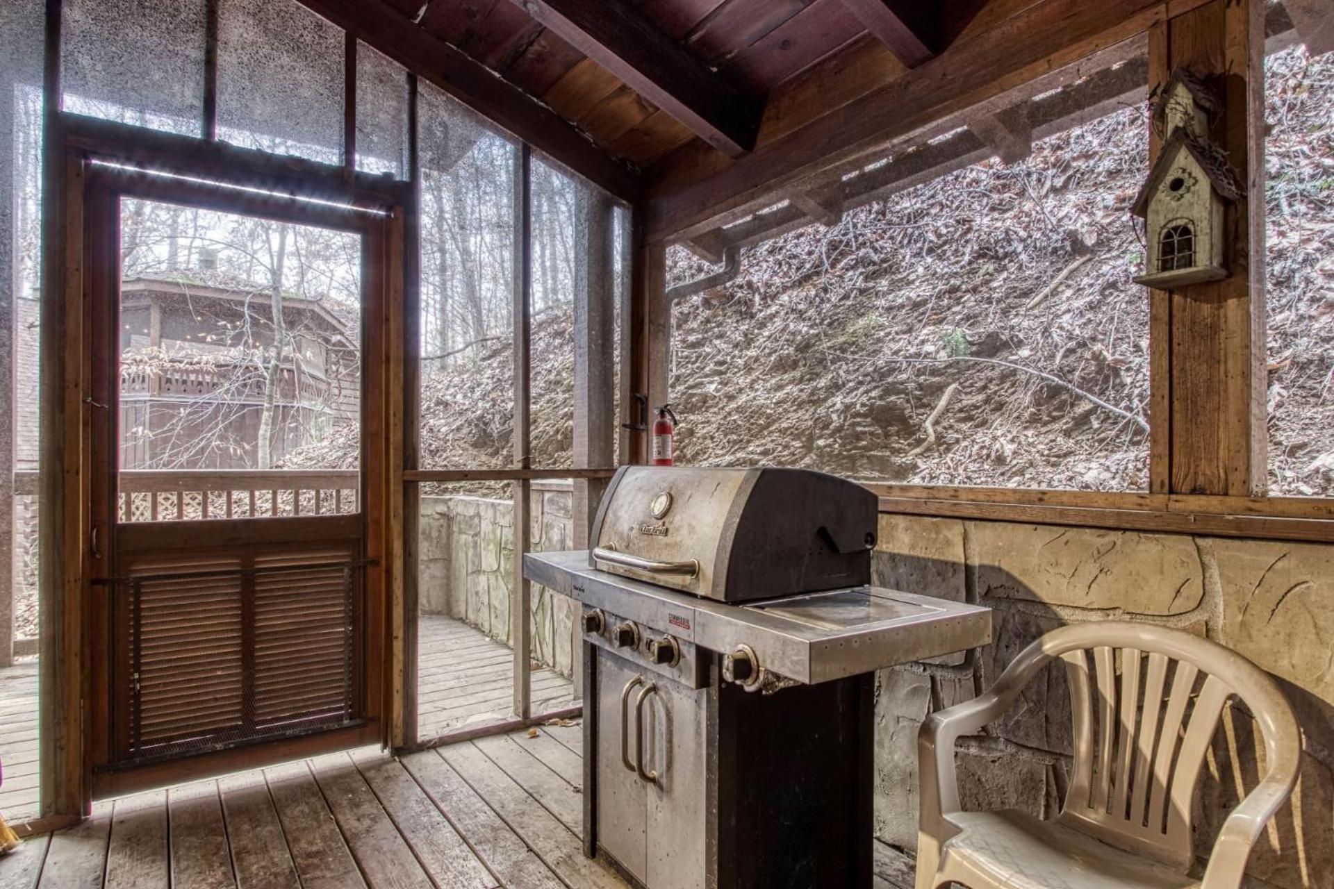Er305- Bear Right Inn- Great Location- Close To Town *