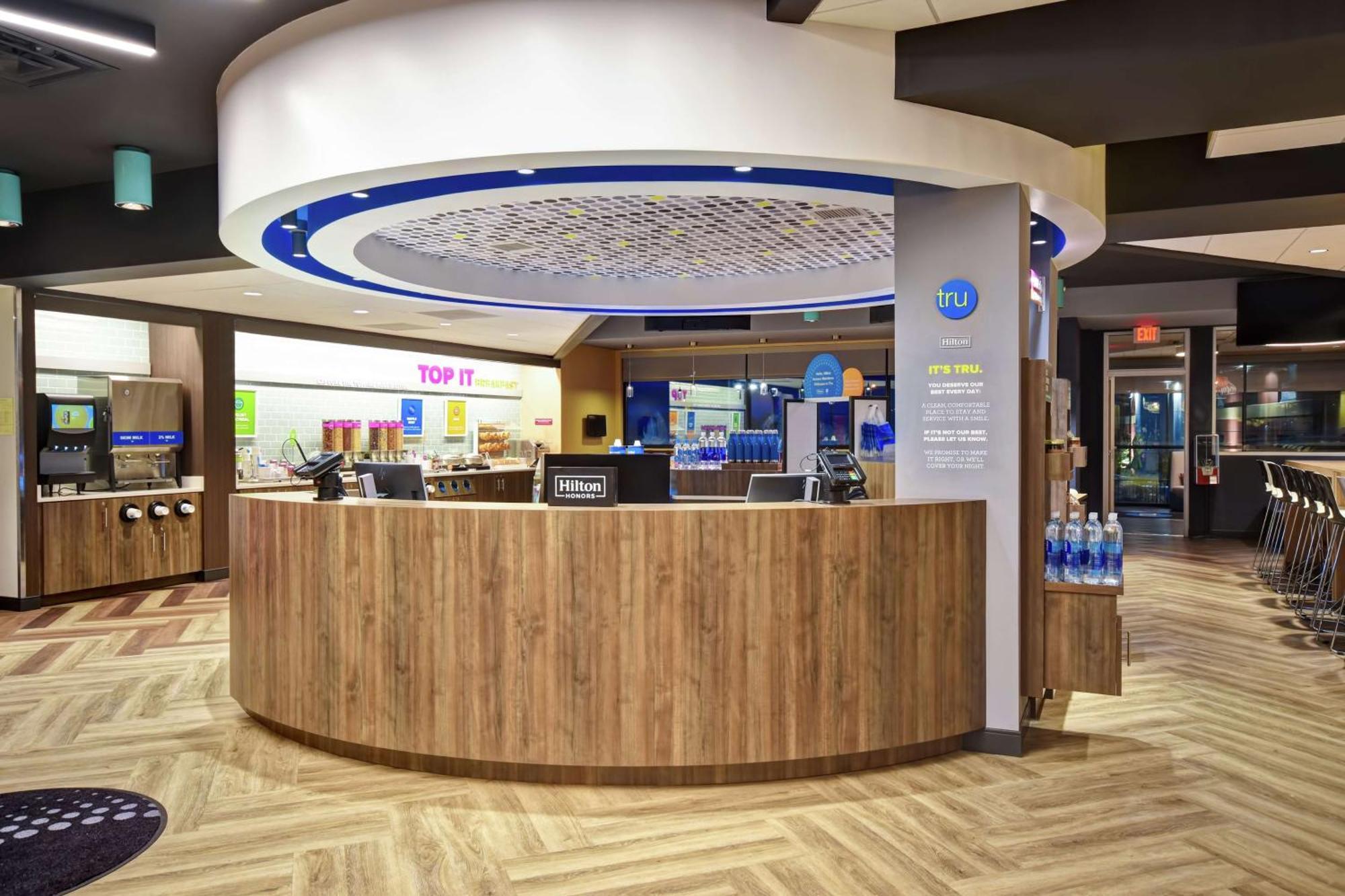 Tru By Hilton 3*