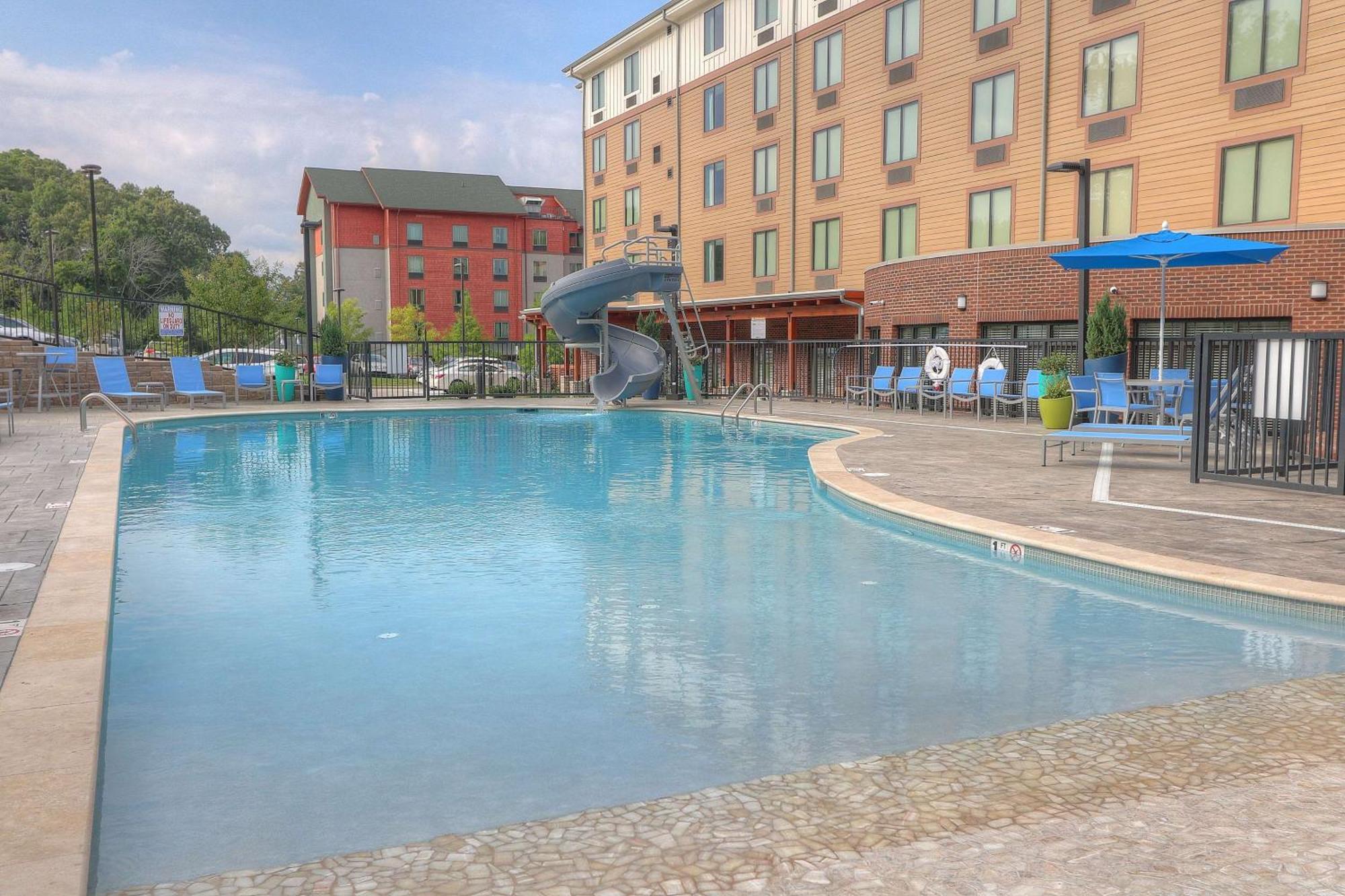 Hilton Garden 3*
