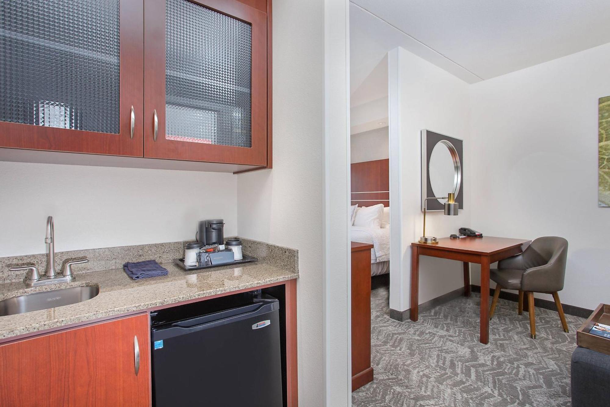 Hotel Springhill 3*