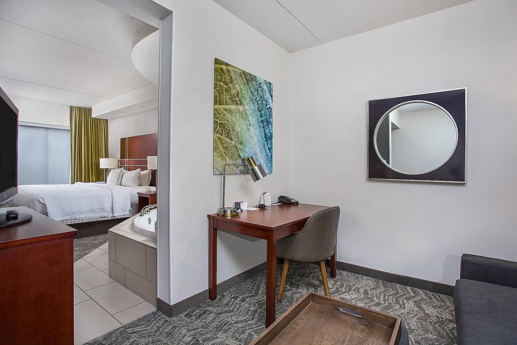 Springhill Hotel