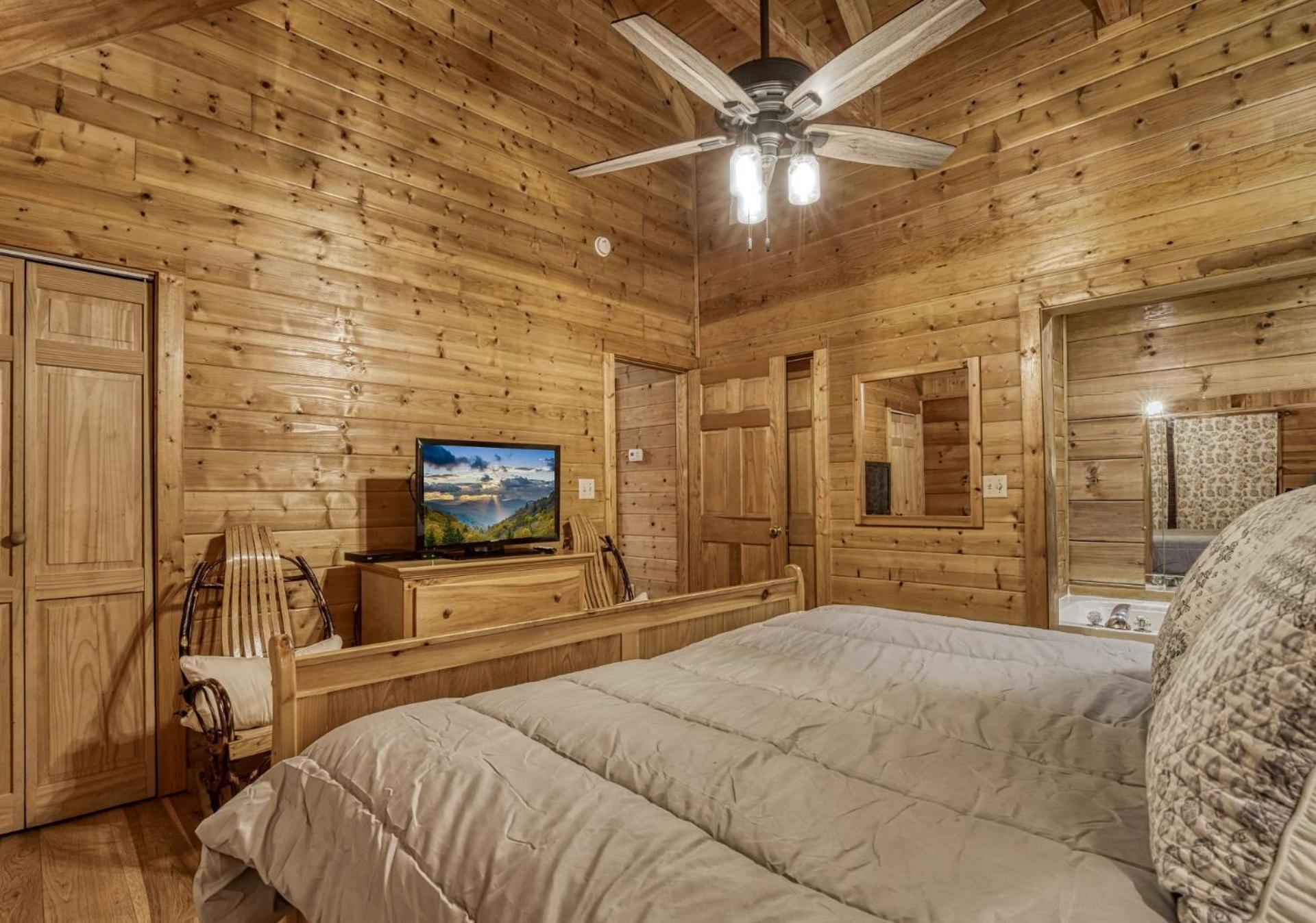 Er7 - My Old Friend - Great Location! Close To The Action! * Pigeon Forge