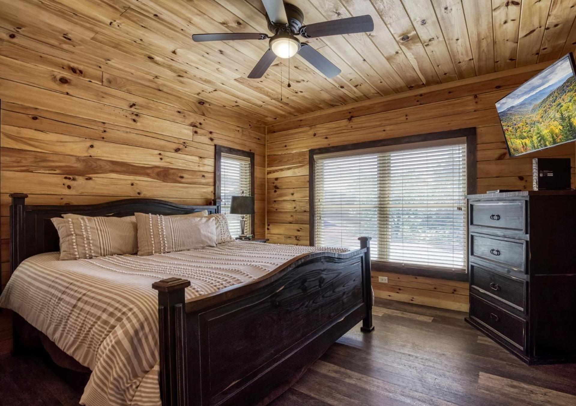 Ern824 - Days - Great Location! Close To Town! Pigeon Forge
