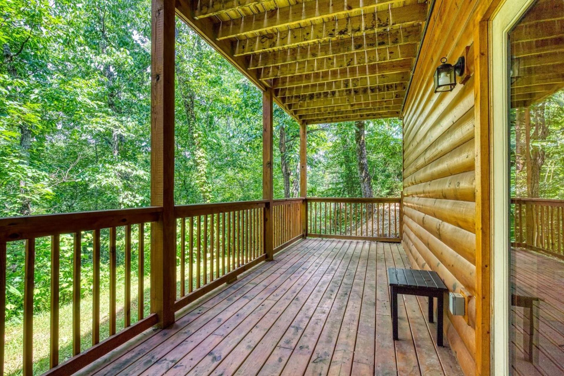 Ern824 - Days - Great Location! Close To Town! Pigeon Forge