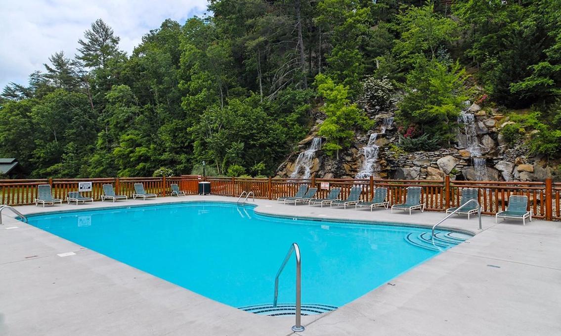 A Bear Creek Crib