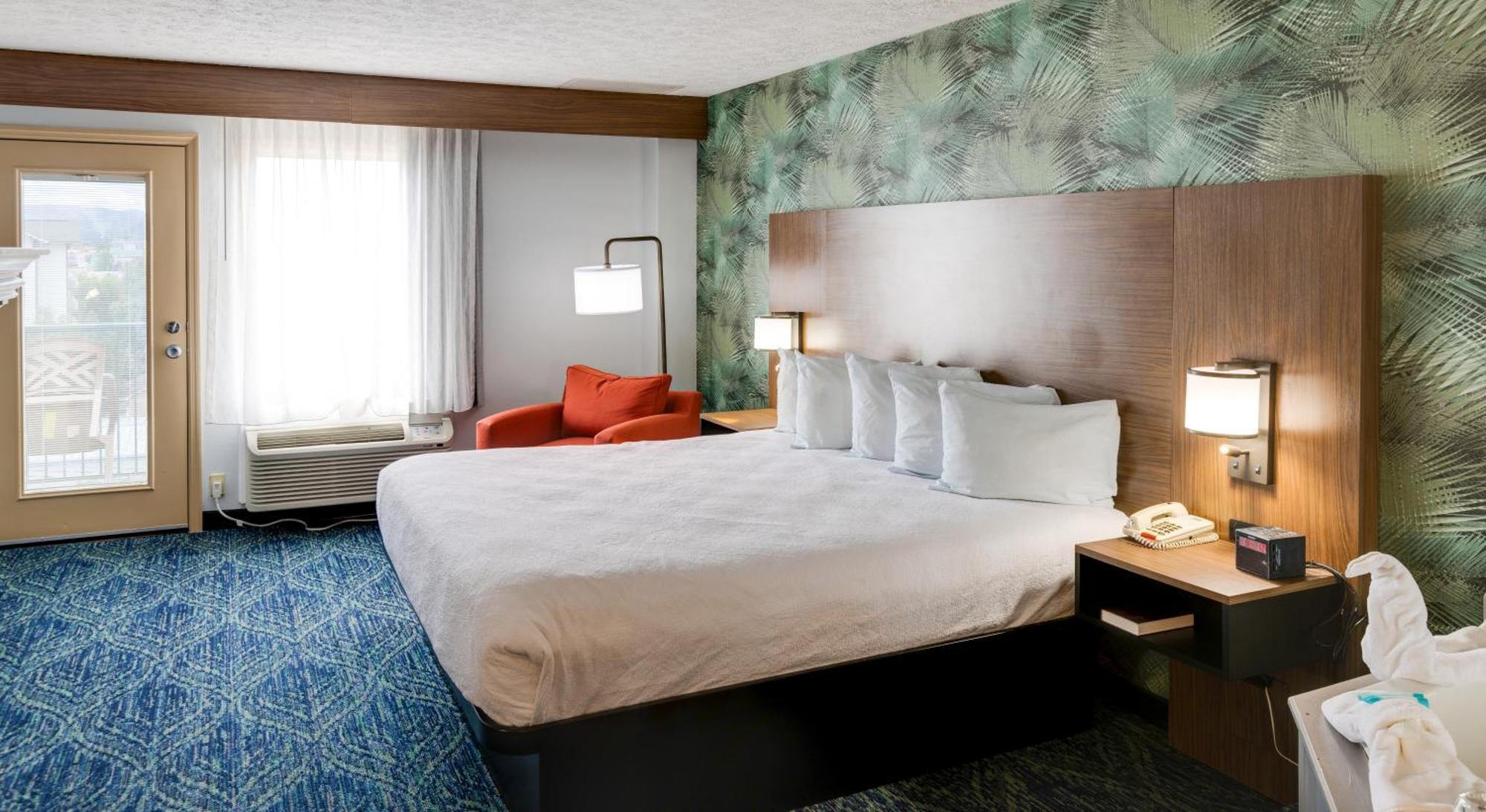 Hotel Park Grove 3*