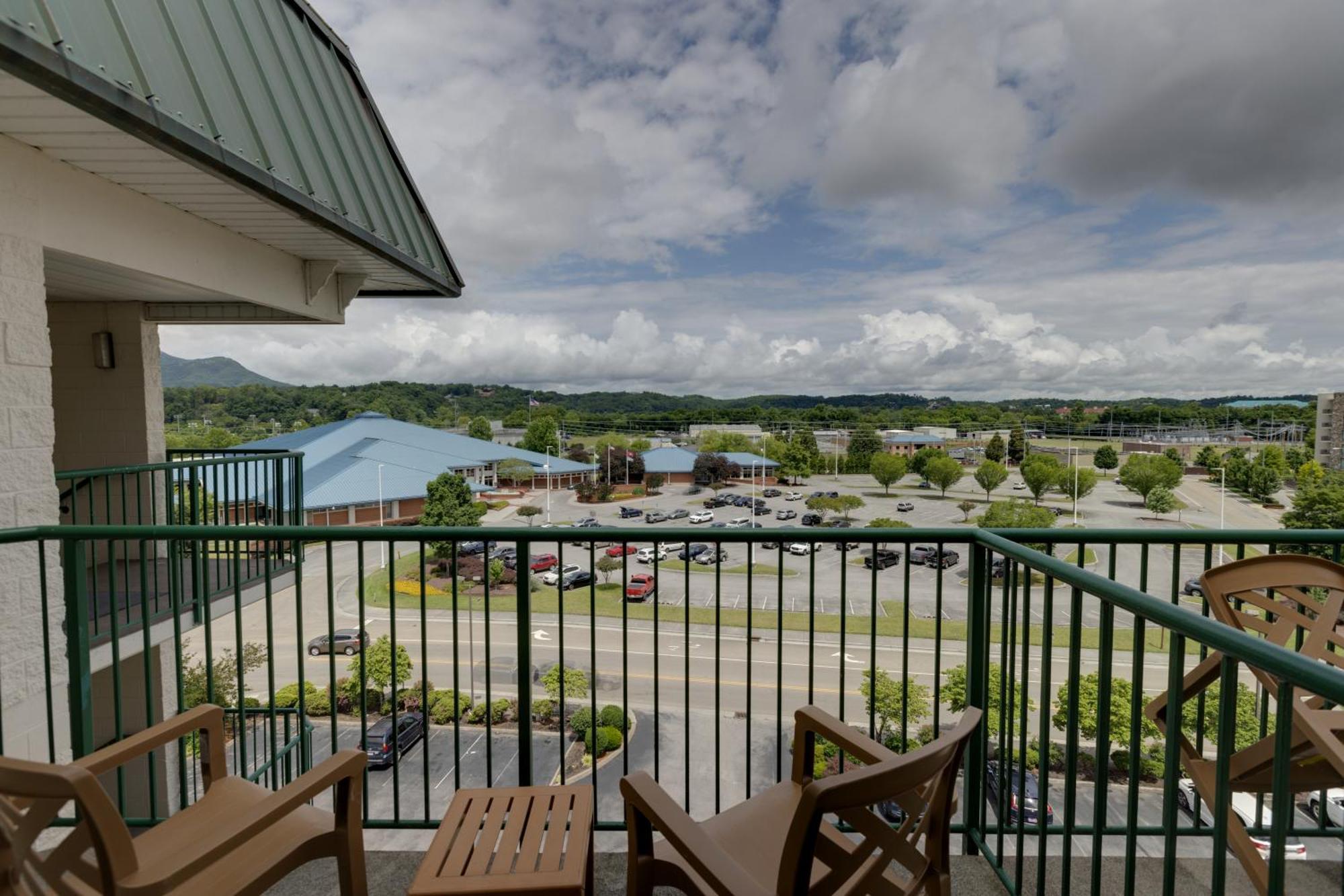 Park Grove 3* Pigeon Forge