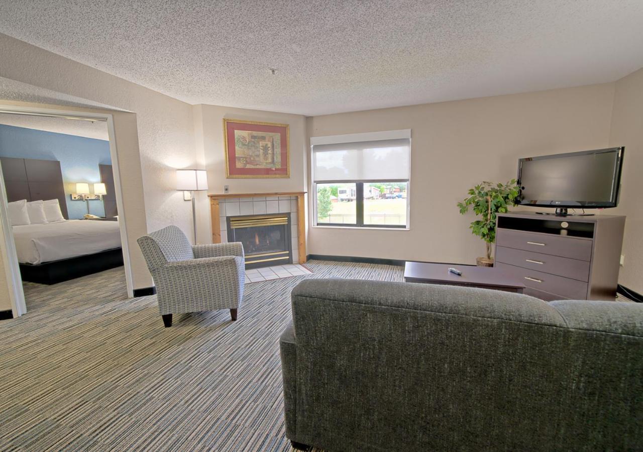 Season Hotel Pigeon Forge