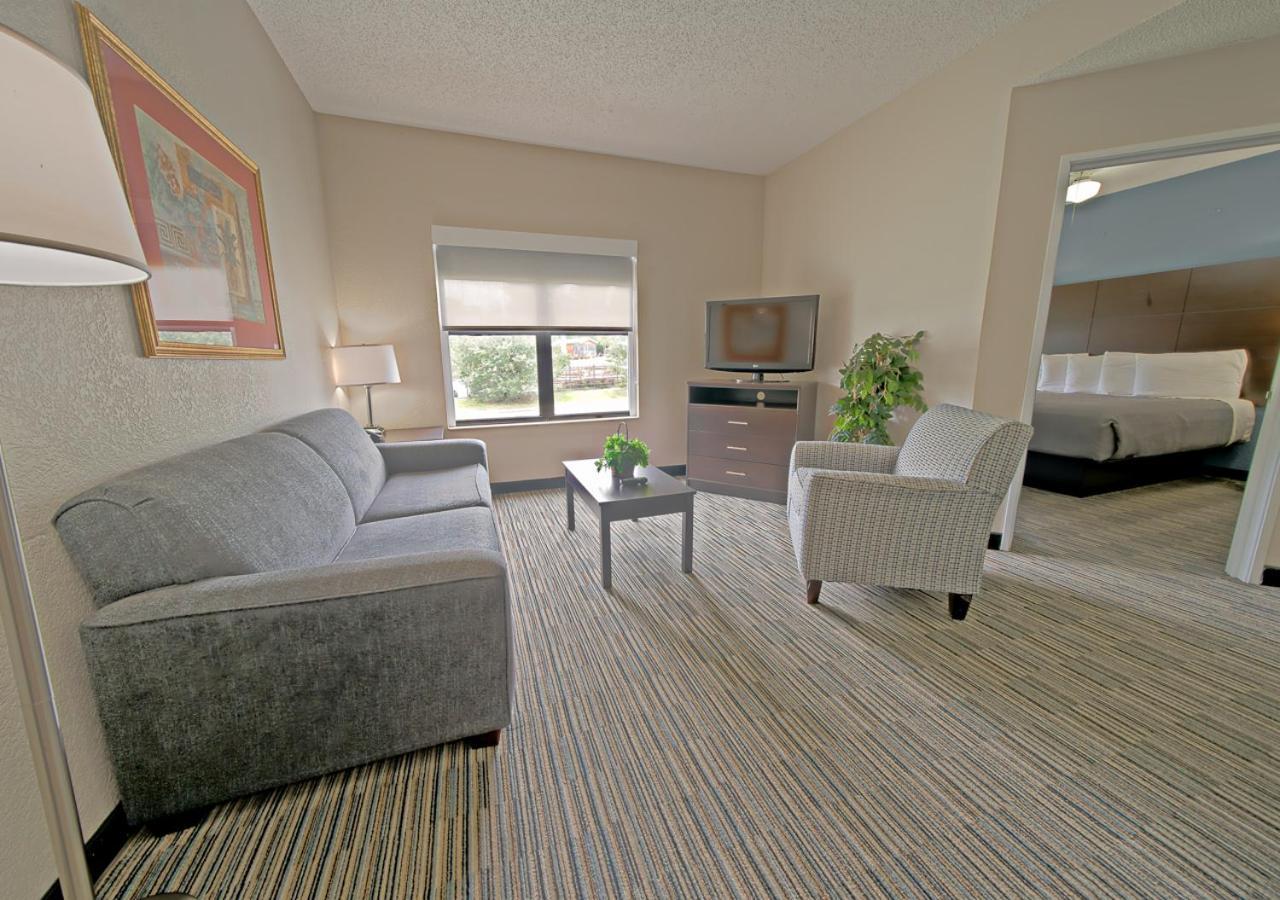 Hotel Season Pigeon Forge