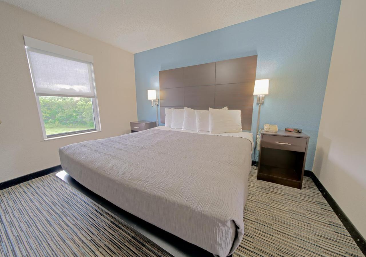 Season Hotel 3*
