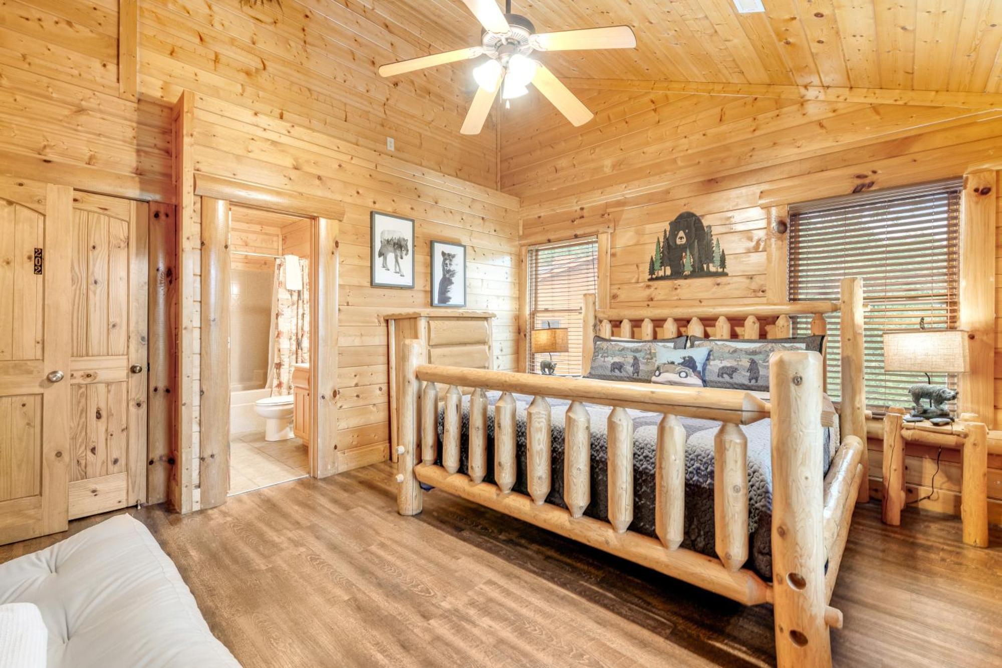 Valhalla Manor Pigeon Forge